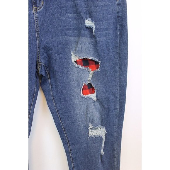 Rose Gal Woman Sz 5XL Dark Wash Jeans Distressed Red & Black Plaid Fabric Under - Picture 3 of 7